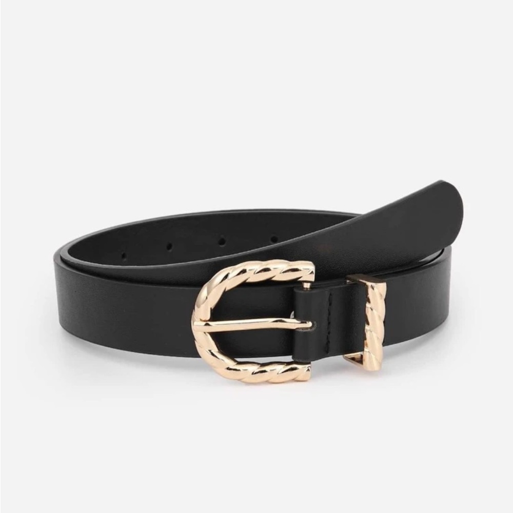 NWOT Twisted Belt Buckle - Black/Gold
